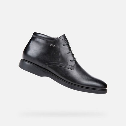 Scarpa alta nera elegante